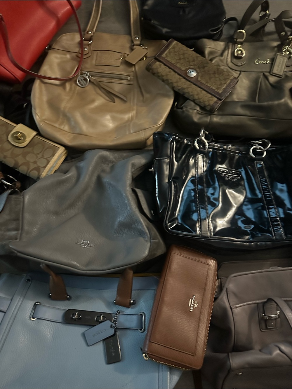 16 Authentic Coach Bags & Wallets Reseller Lot | Leather,Signature,Modern Styles - Picture 7 of 16